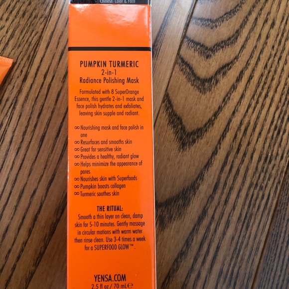 COPY - Yensa pumpkin turmeric 2 in 1 radiance polishing mask 2.5oz - Picture 3 of 7